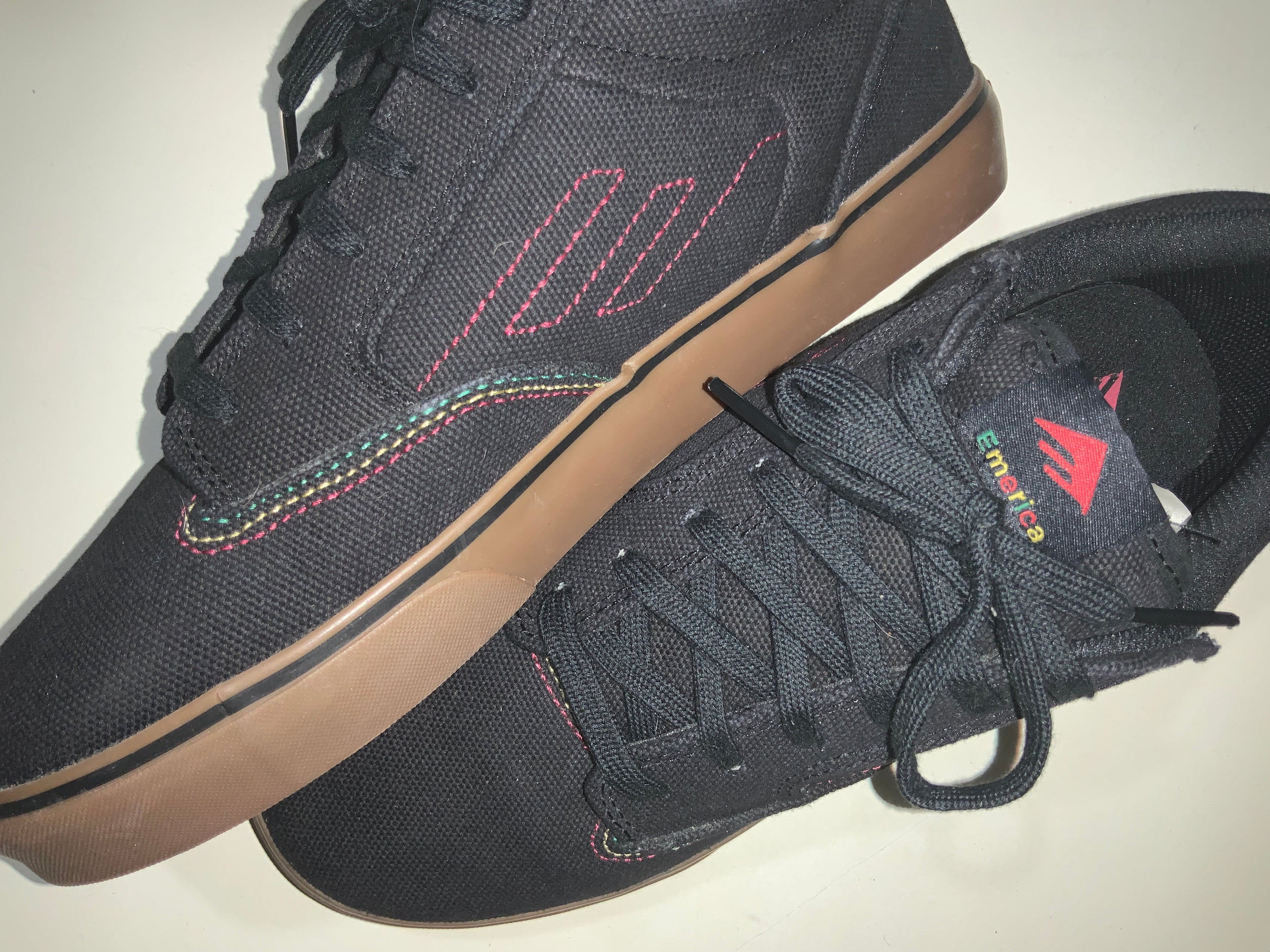 Emerica Jinx men s size 9.5 SHRED SKATEBOARDS