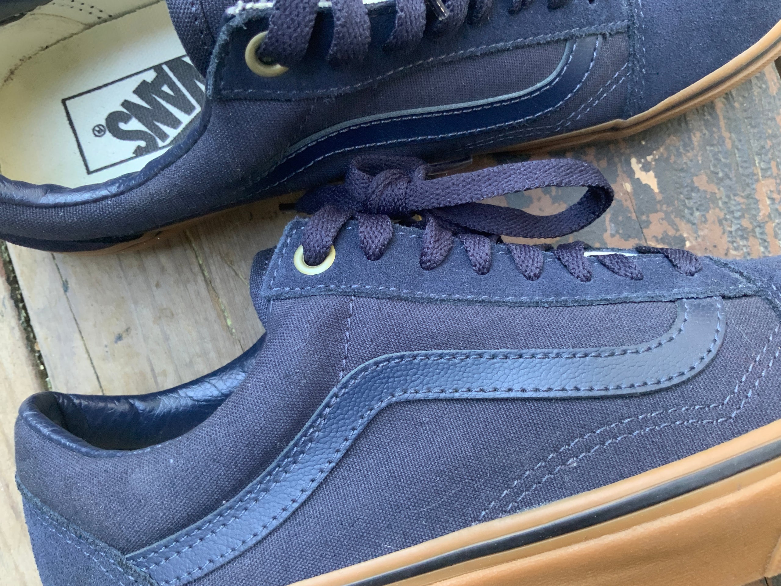Vans old School size 7.5 9 SHRED SKATEBOARDS